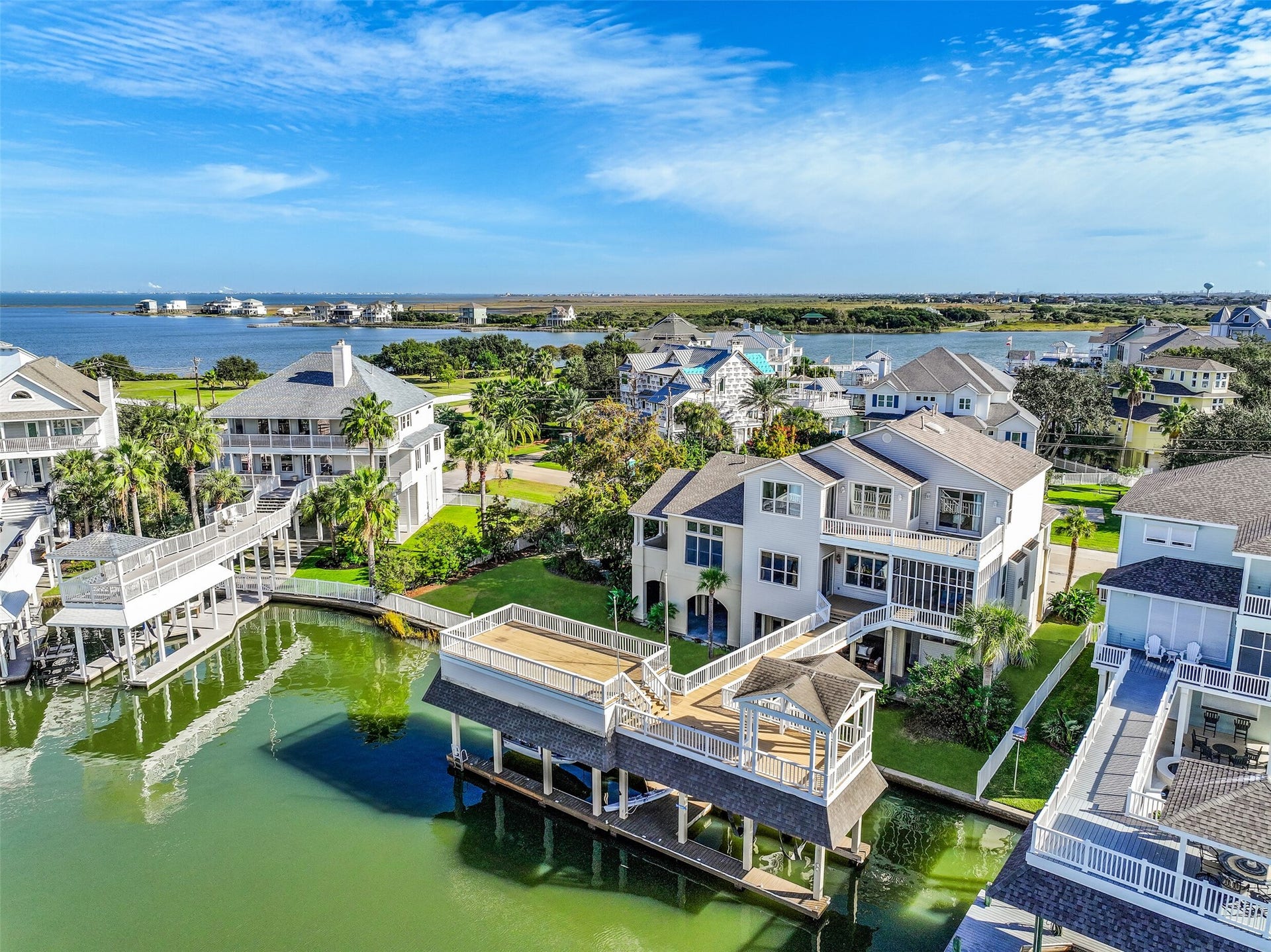 3310 Eckert Drive, Galveston, TX 77554