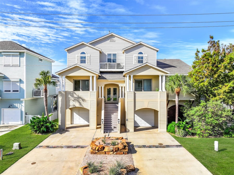 Property photo for 3310 Eckert Drive, Galveston, TX