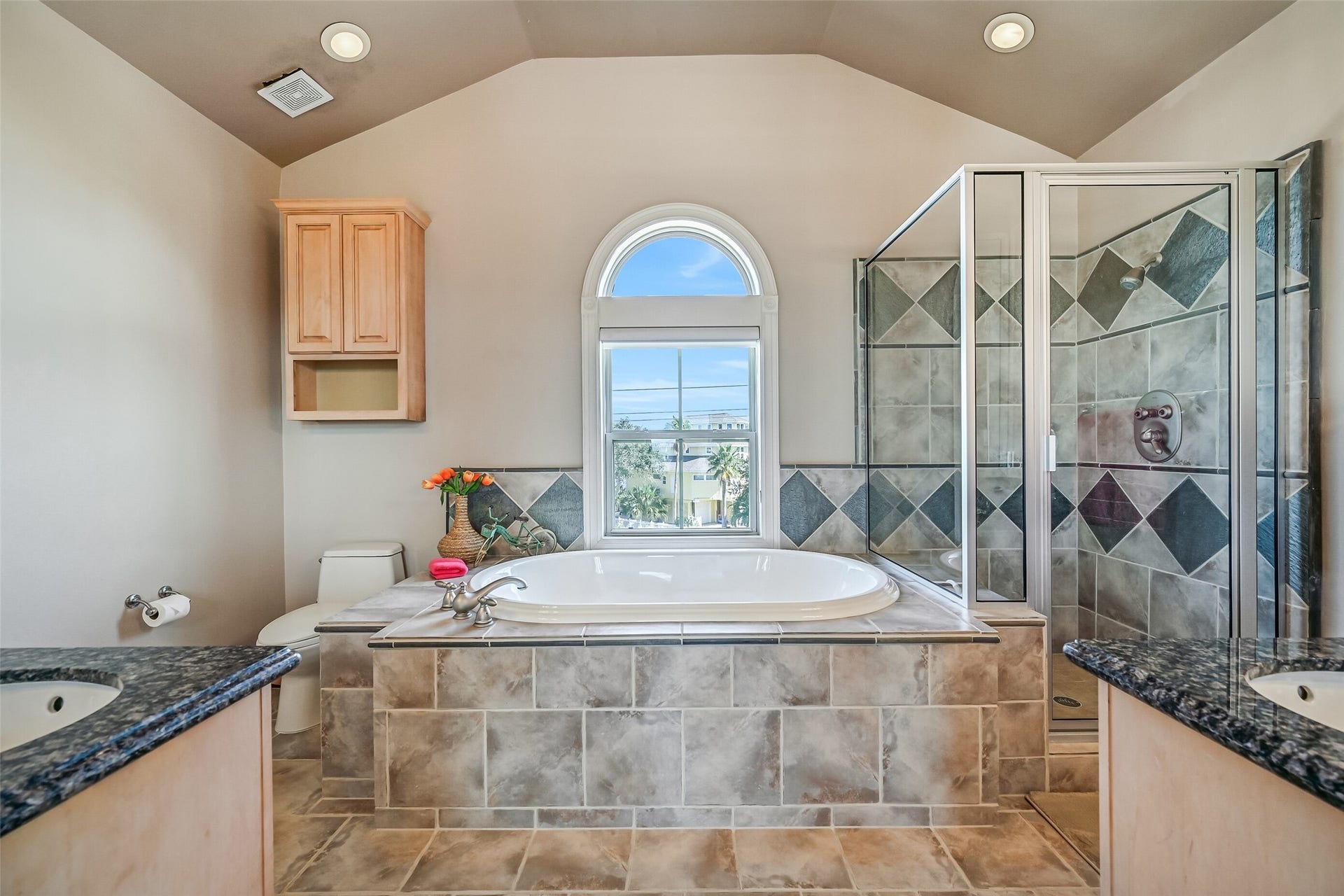 3310 Eckert Drive, Galveston, TX 77554