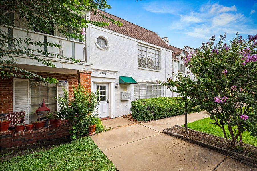 Property photo for 2501 Marilee Lane, #4, Houston, TX