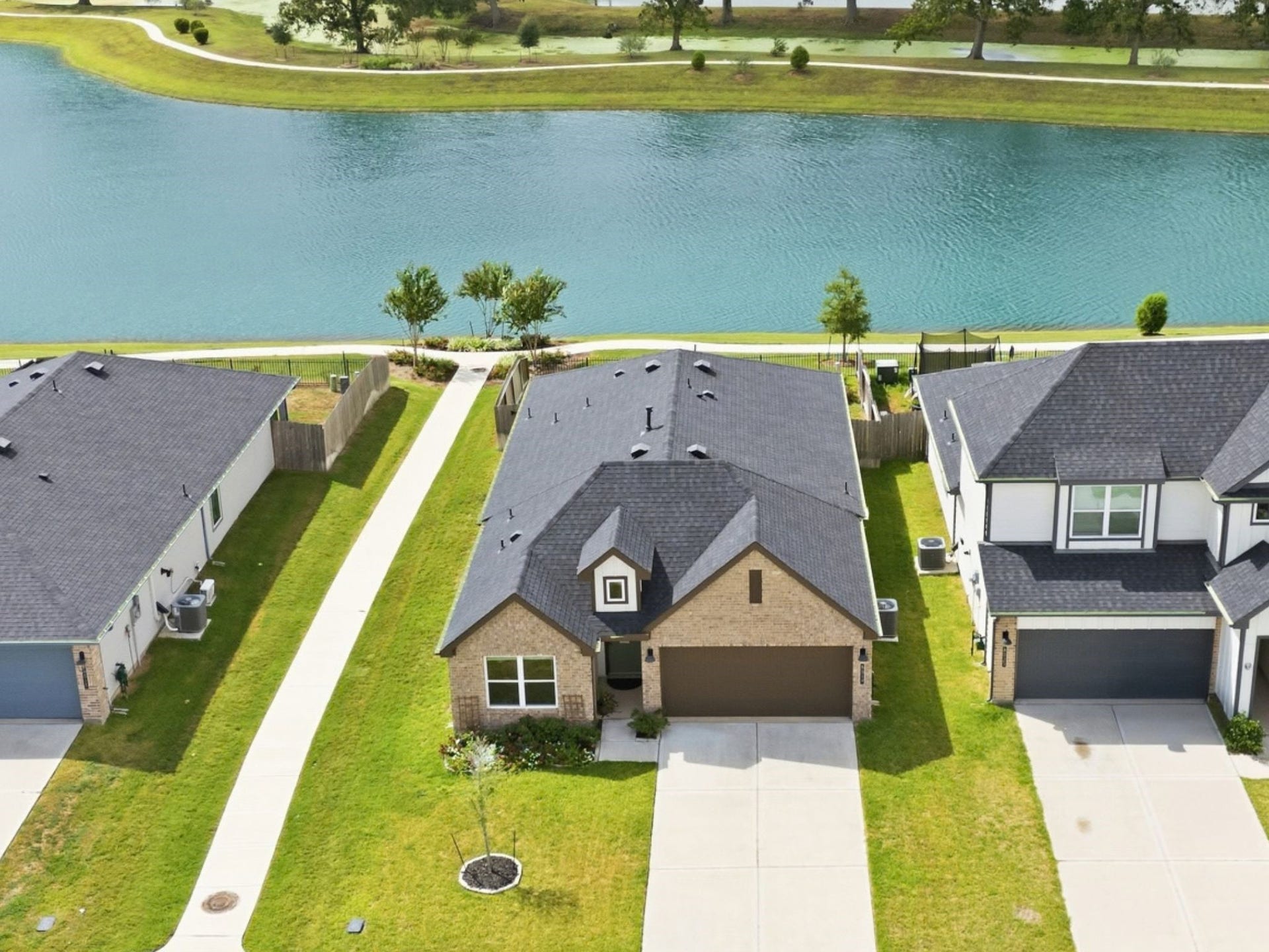 8019 Veneto Green Drive, Richmond, TX 77406