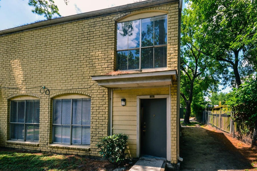 Property photo for 6200 W Tidwell Road, #306, Houston, TX