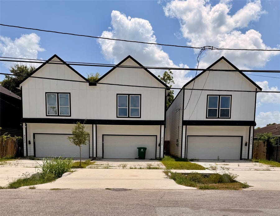 Property photo for 4436 Aledo Street, Houston, TX