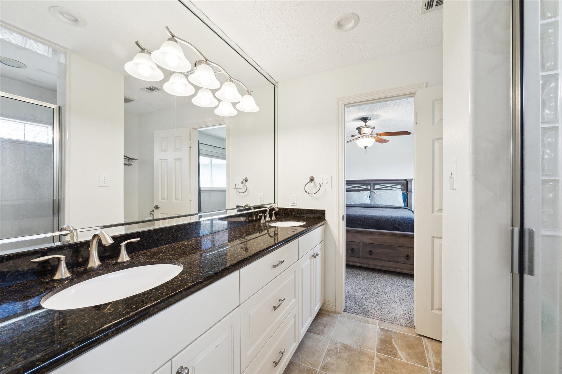 223 Easterly Drive, Tiki Island, TX 77554 223 Easterly Drive, Tiki Island, TX 77554
