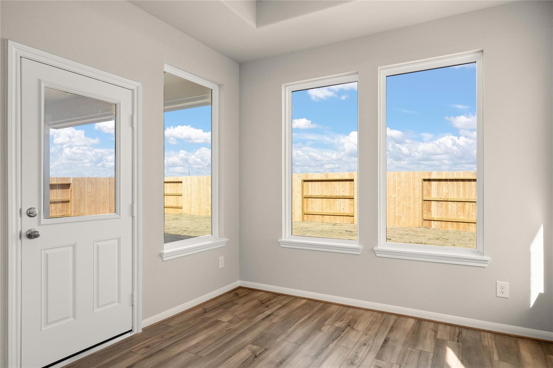 32306 Elmwood Manor, Waller, TX 77484