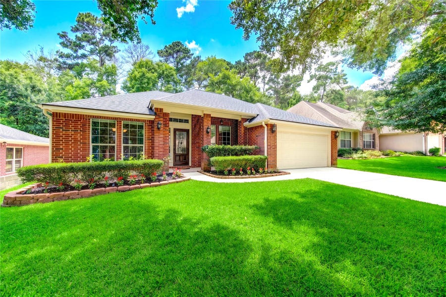 Property photo for 13903 Fountainview Drive, Montgomery, TX