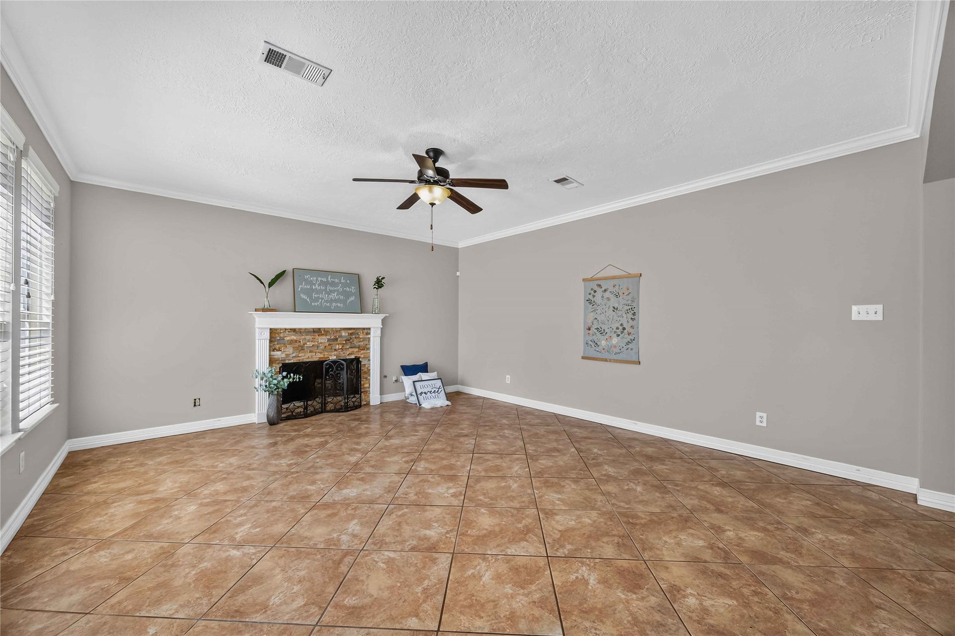 11618 Peachwood Lake Drive, Sugar Land, TX 77498 11618 Peachwood Lake Drive, Sugar Land, TX 77498