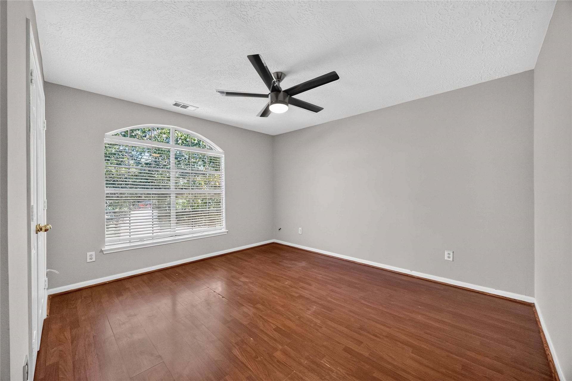 11618 Peachwood Lake Drive, Sugar Land, TX 77498 11618 Peachwood Lake Drive, Sugar Land, TX 77498