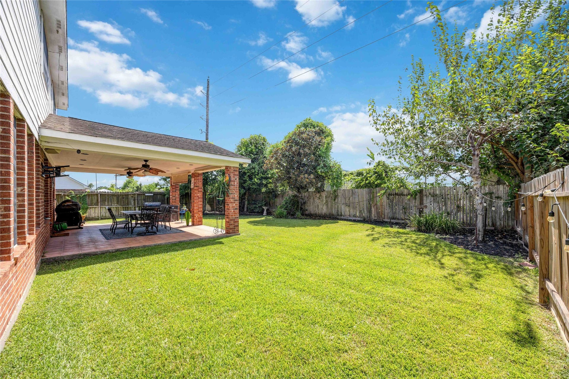 11618 Peachwood Lake Drive, Sugar Land, TX 77498 11618 Peachwood Lake Drive, Sugar Land, TX 77498