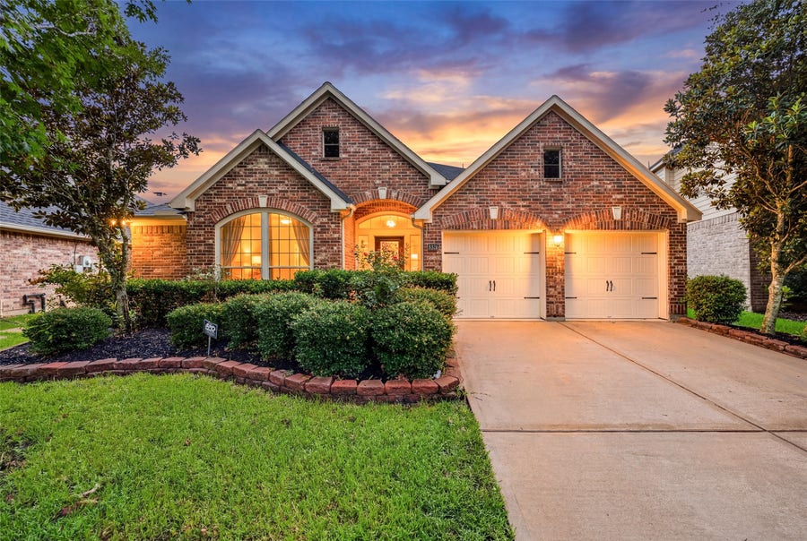 Property photo for 6326 Bear Creek Court, Fulshear, TX