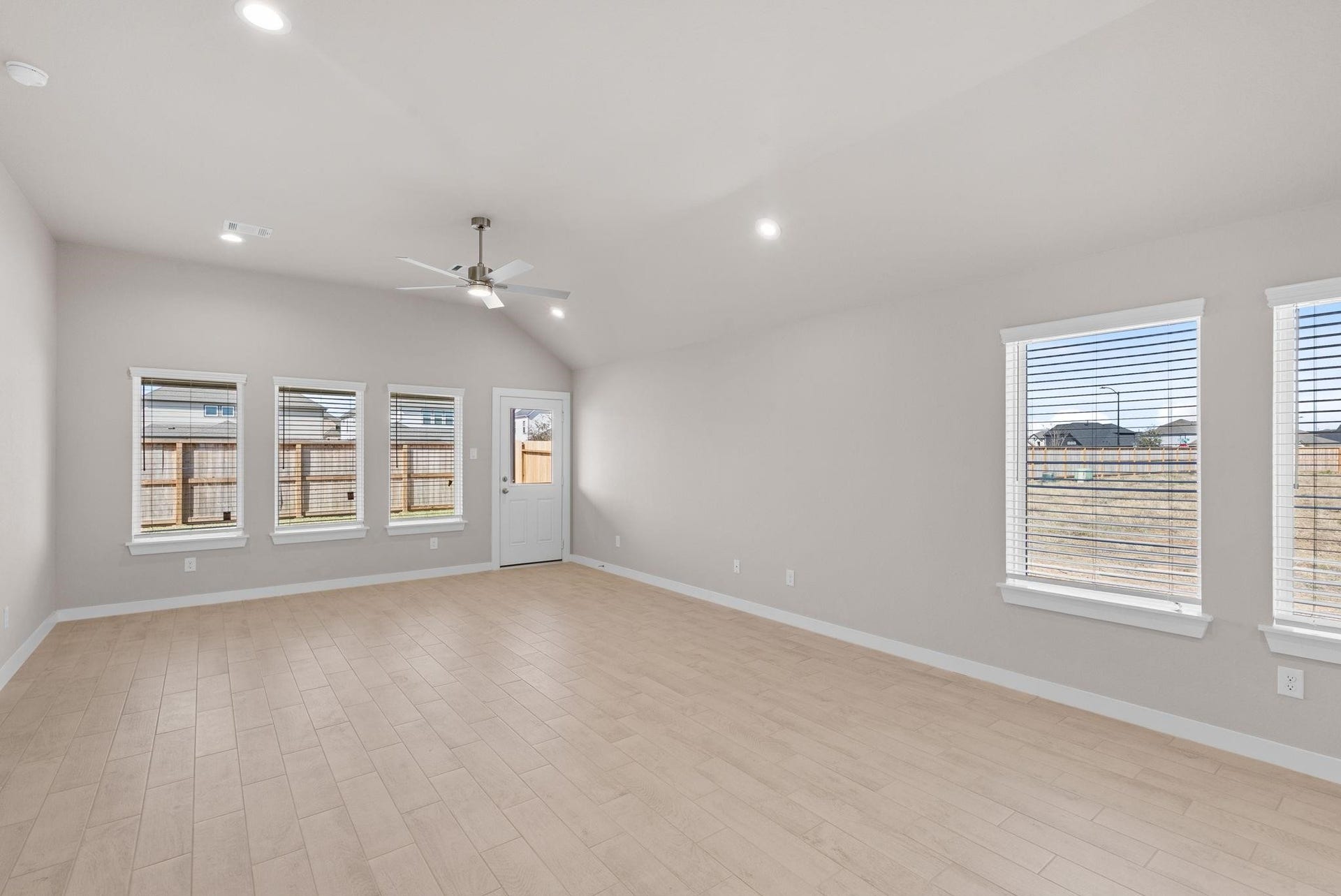 2510 Ivory Basewood Ln, Katy, TX 77493 2510 Ivory Basewood Ln, Katy, TX 77493