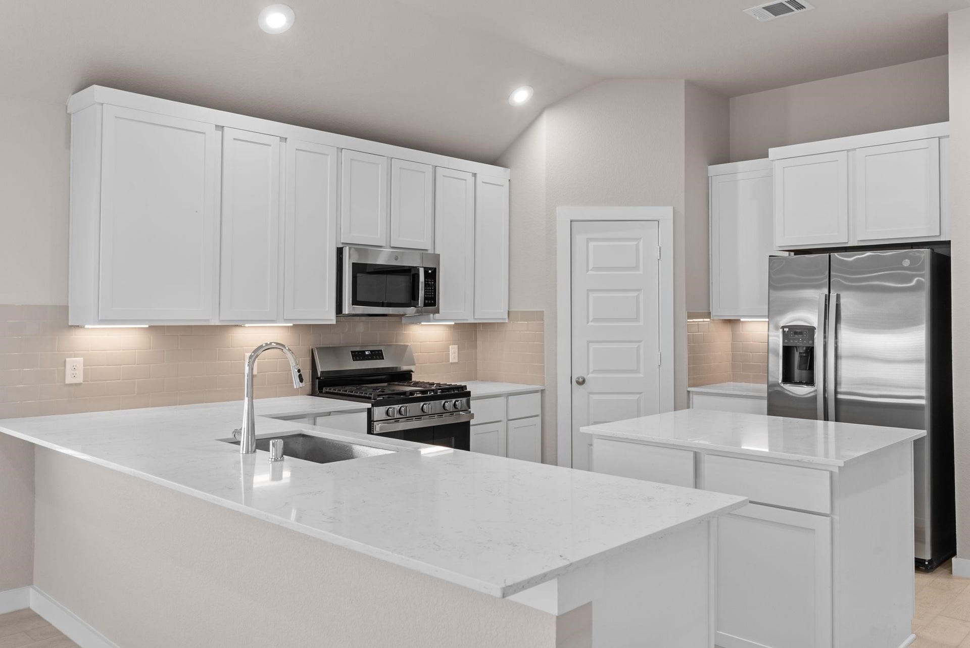 2510 Ivory Basewood Ln, Katy, TX 77493 2510 Ivory Basewood Ln, Katy, TX 77493