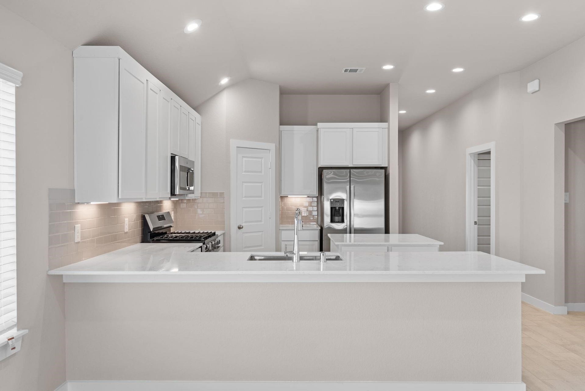 2510 Ivory Basewood Ln, Katy, TX 77493 2510 Ivory Basewood Ln, Katy, TX 77493