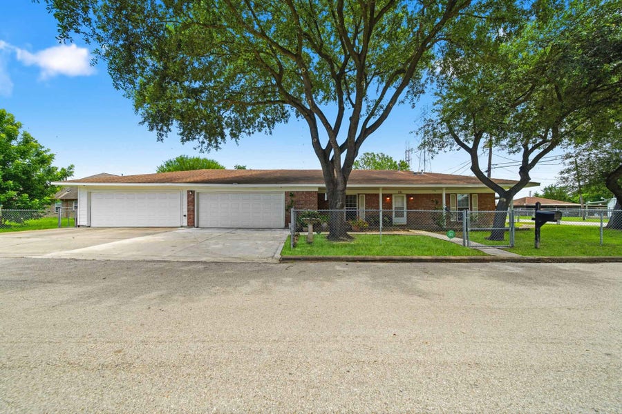 Property photo for 701 Crown Street, Galena Park, TX