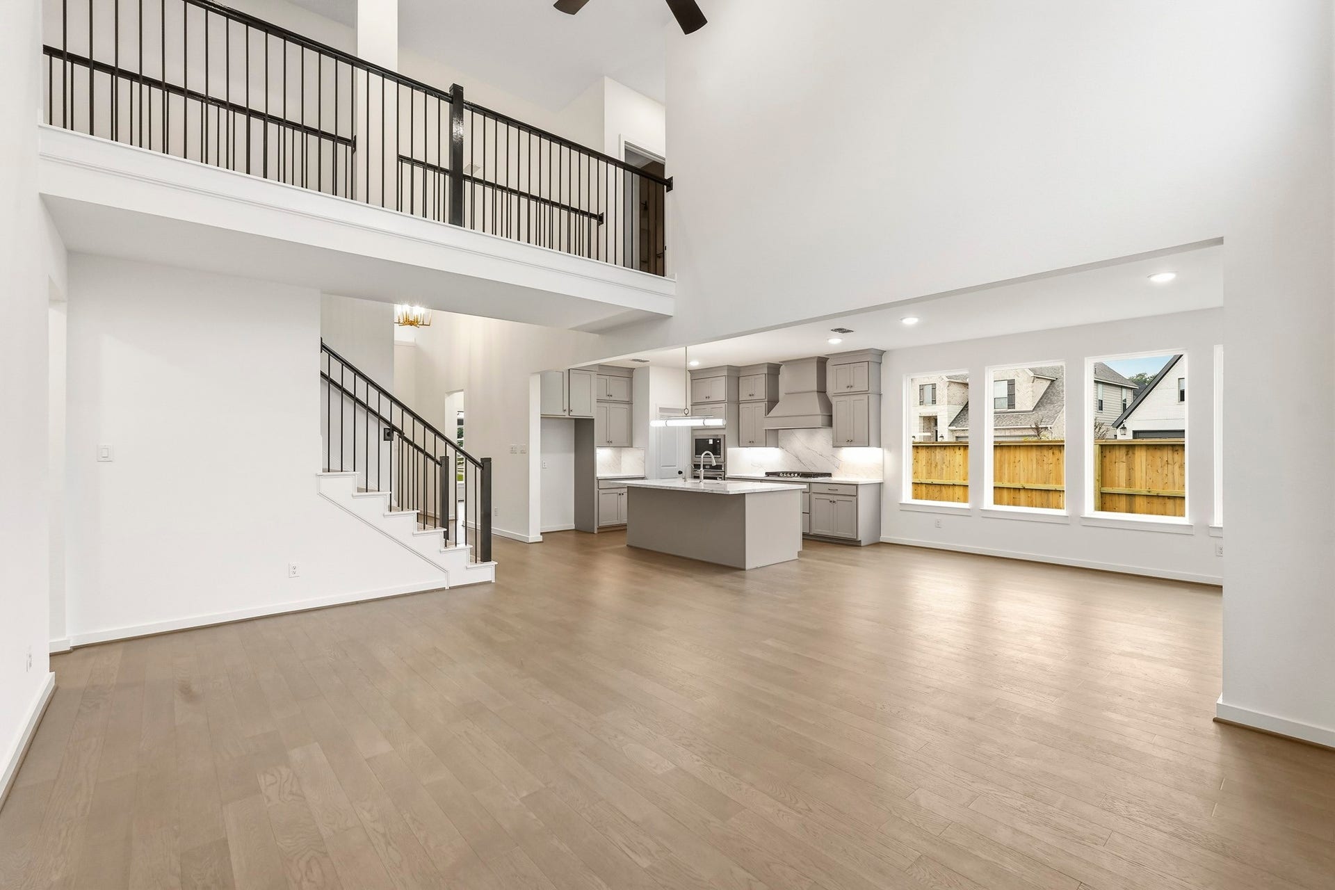 1422 Crest Dale Lane, Missouri City, TX 77459 1422 Crest Dale Lane, Missouri City, TX 77459