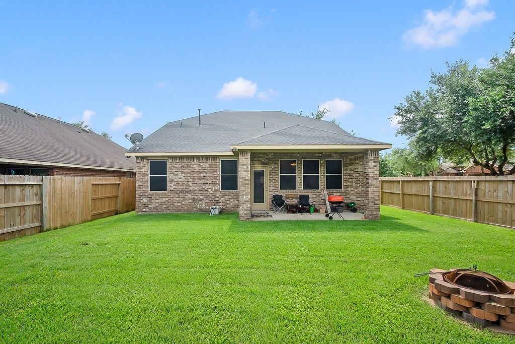 5201 Pale Sage Lane, Rosharon, TX 77583