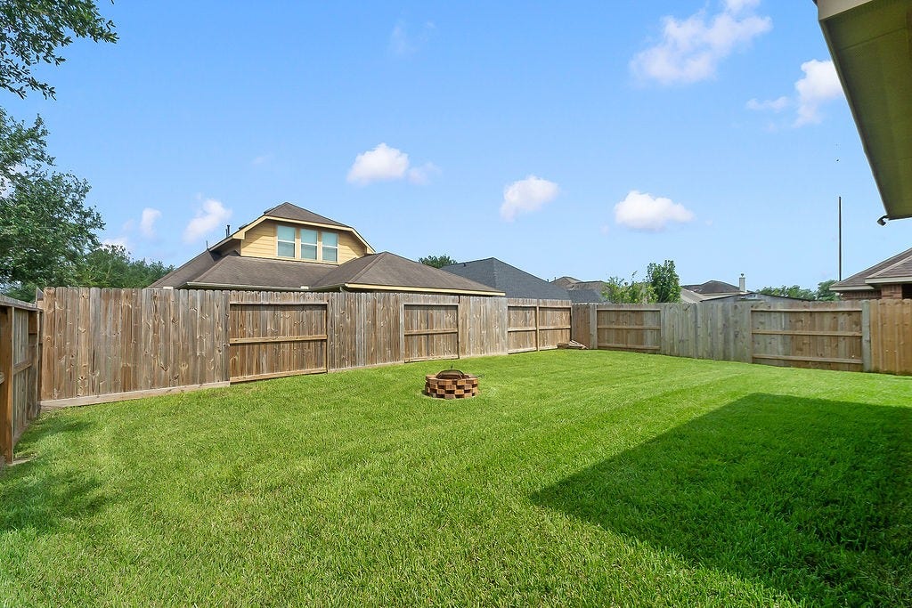 5201 Pale Sage Lane, Rosharon, TX 77583