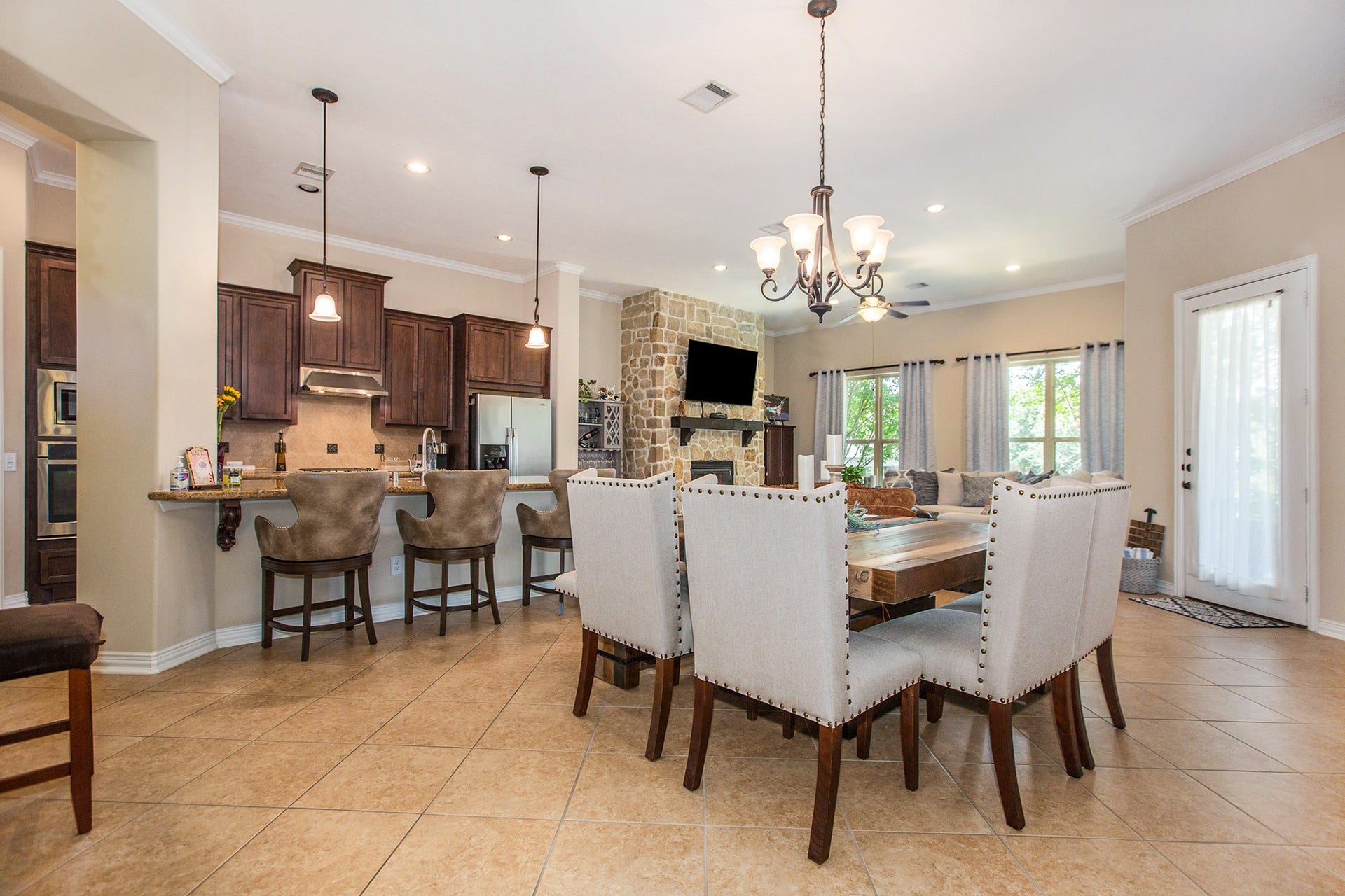 17931 Pecan Bayou Lane, Cypress, TX 77433 Attractive, open concept floor plan.