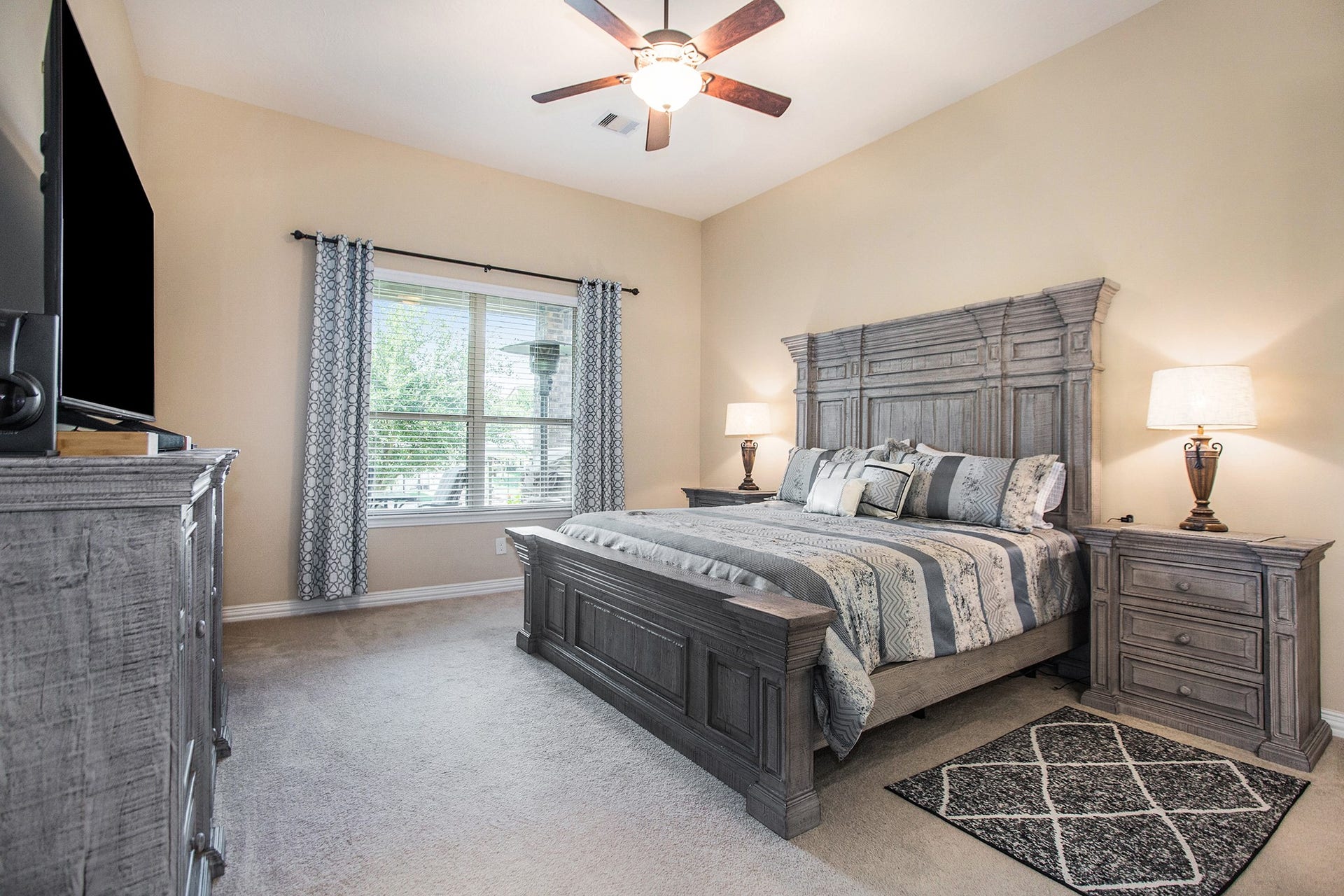 17931 Pecan Bayou Lane, Cypress, TX 77433 Master retreat with backyard views.