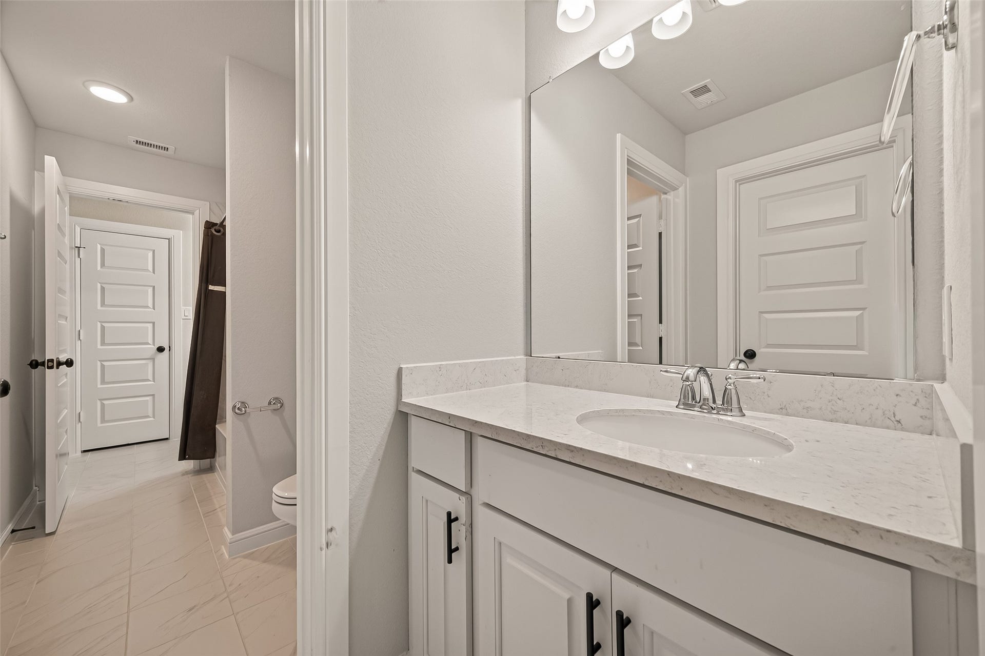 8522 Belfast Manor Ln, Richmond, TX 77407