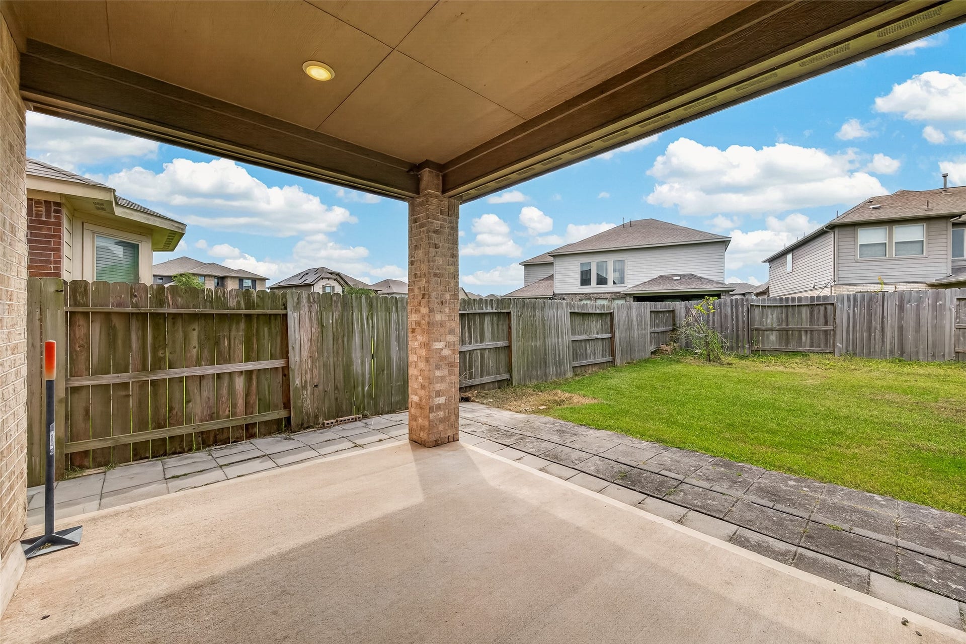 8522 Belfast Manor Ln, Richmond, TX 77407
