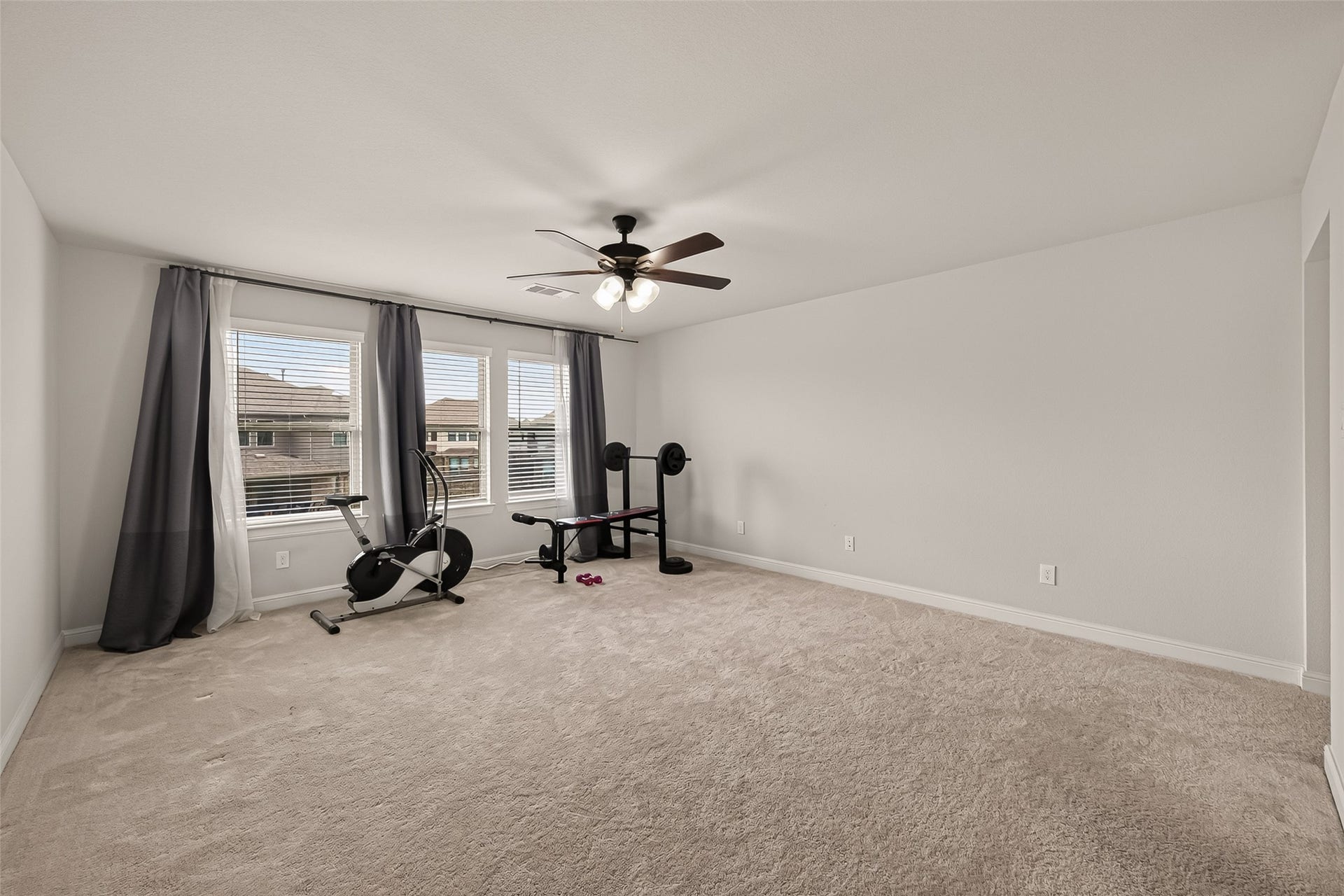 8522 Belfast Manor Ln, Richmond, TX 77407