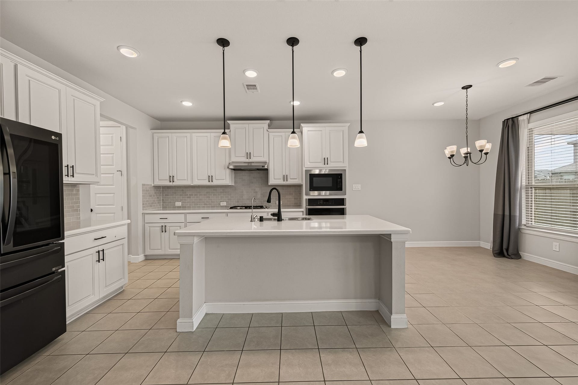 8522 Belfast Manor Ln, Richmond, TX 77407
