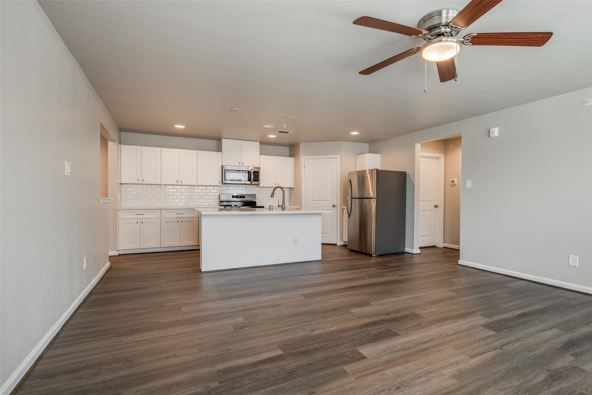 209 Park Place Circle, #C, Waller, TX 77484