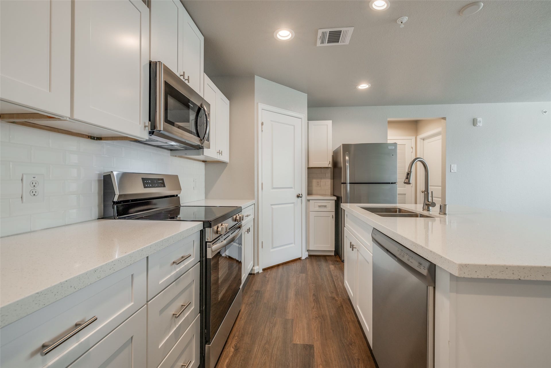 209 Park Place Circle, #C, Waller, TX 77484