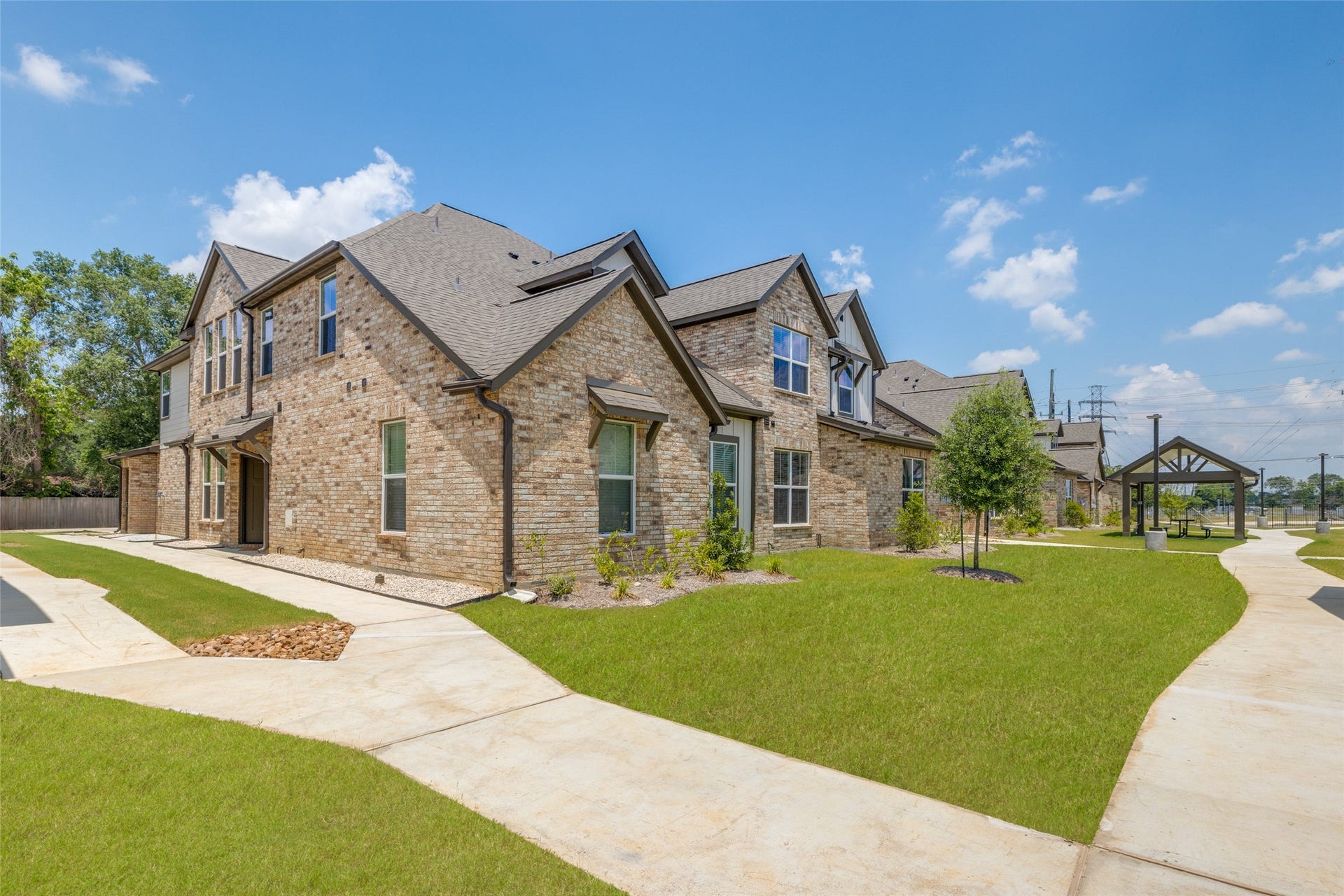 209 Park Place Circle, #C, Waller, TX 77484