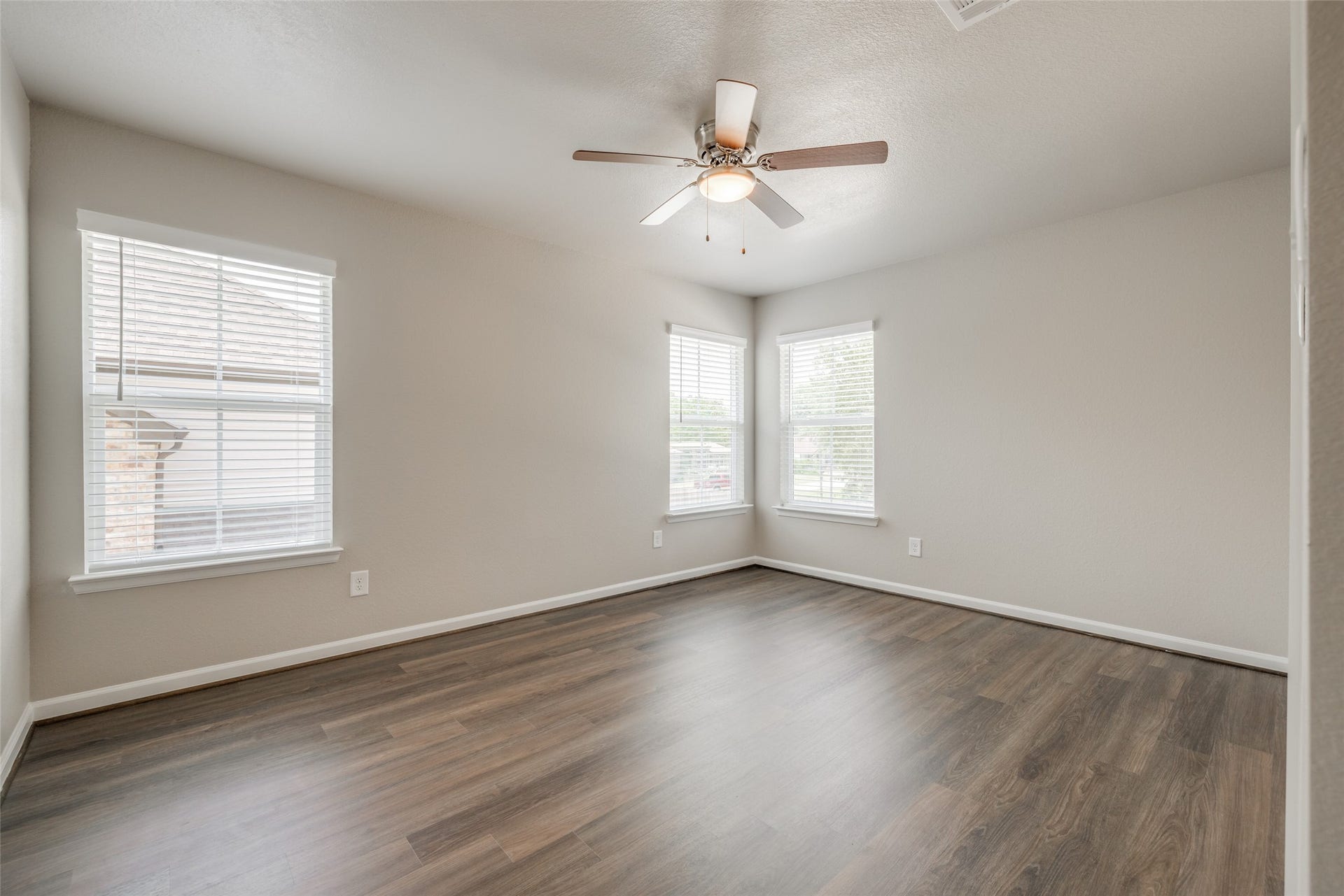 209 Park Place Circle, #C, Waller, TX 77484