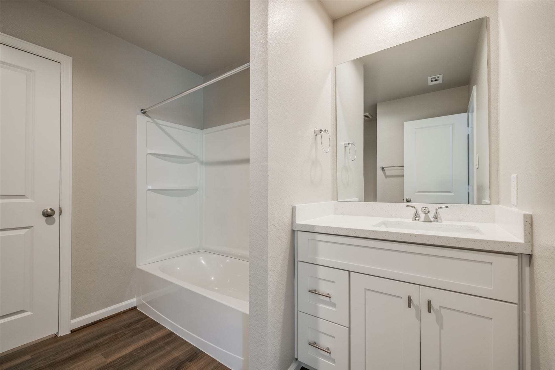 209 Park Place Circle, #C, Waller, TX 77484