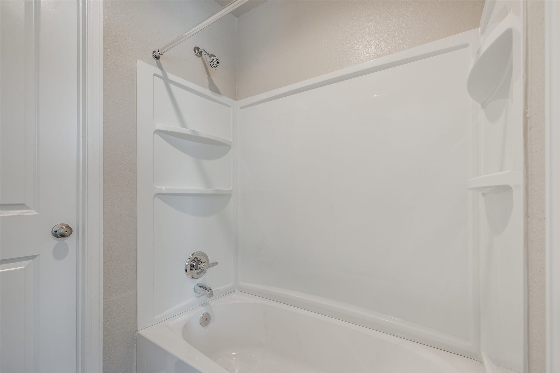 209 Park Place Circle, #C, Waller, TX 77484
