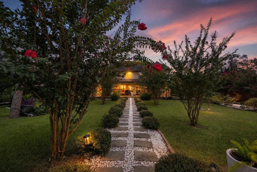 Property photo for 5526 Darschelle Drive, Houston, TX