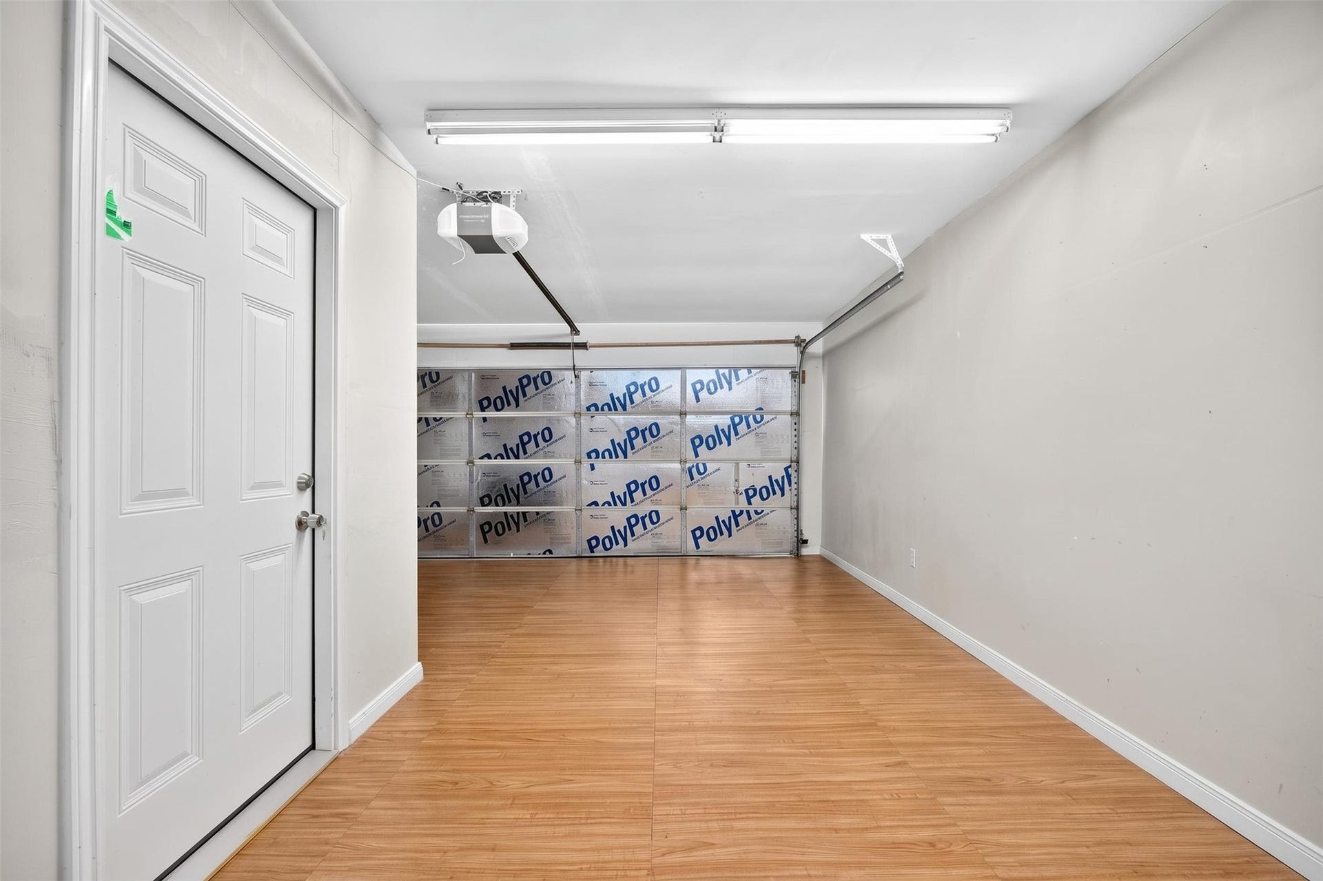 5743 Roehampton Court, Houston, TX 77084 5743 Roehampton Court, Houston, TX 77084