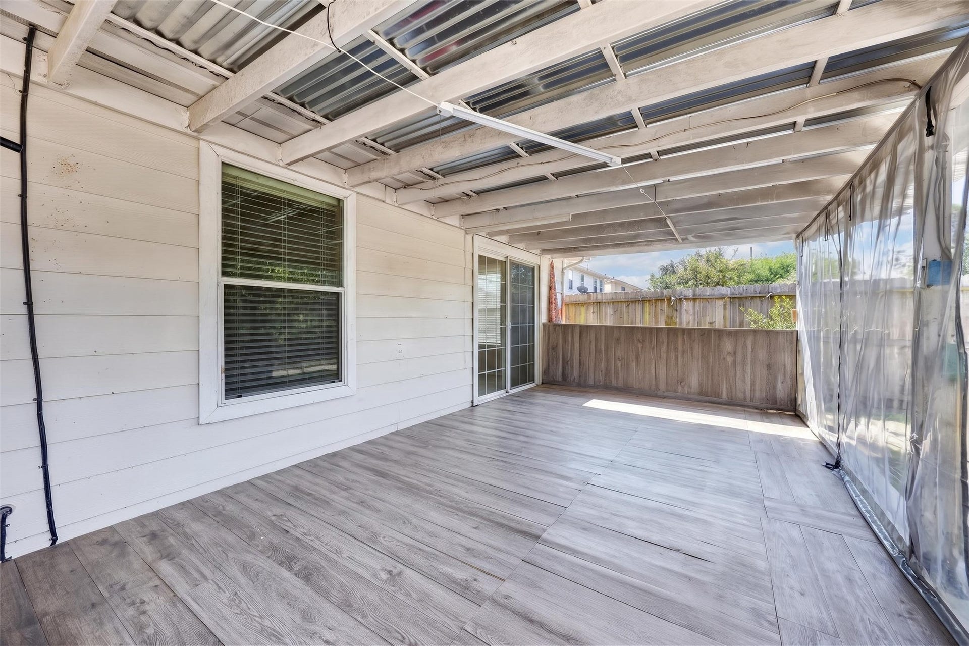 5743 Roehampton Court, Houston, TX 77084 5743 Roehampton Court, Houston, TX 77084