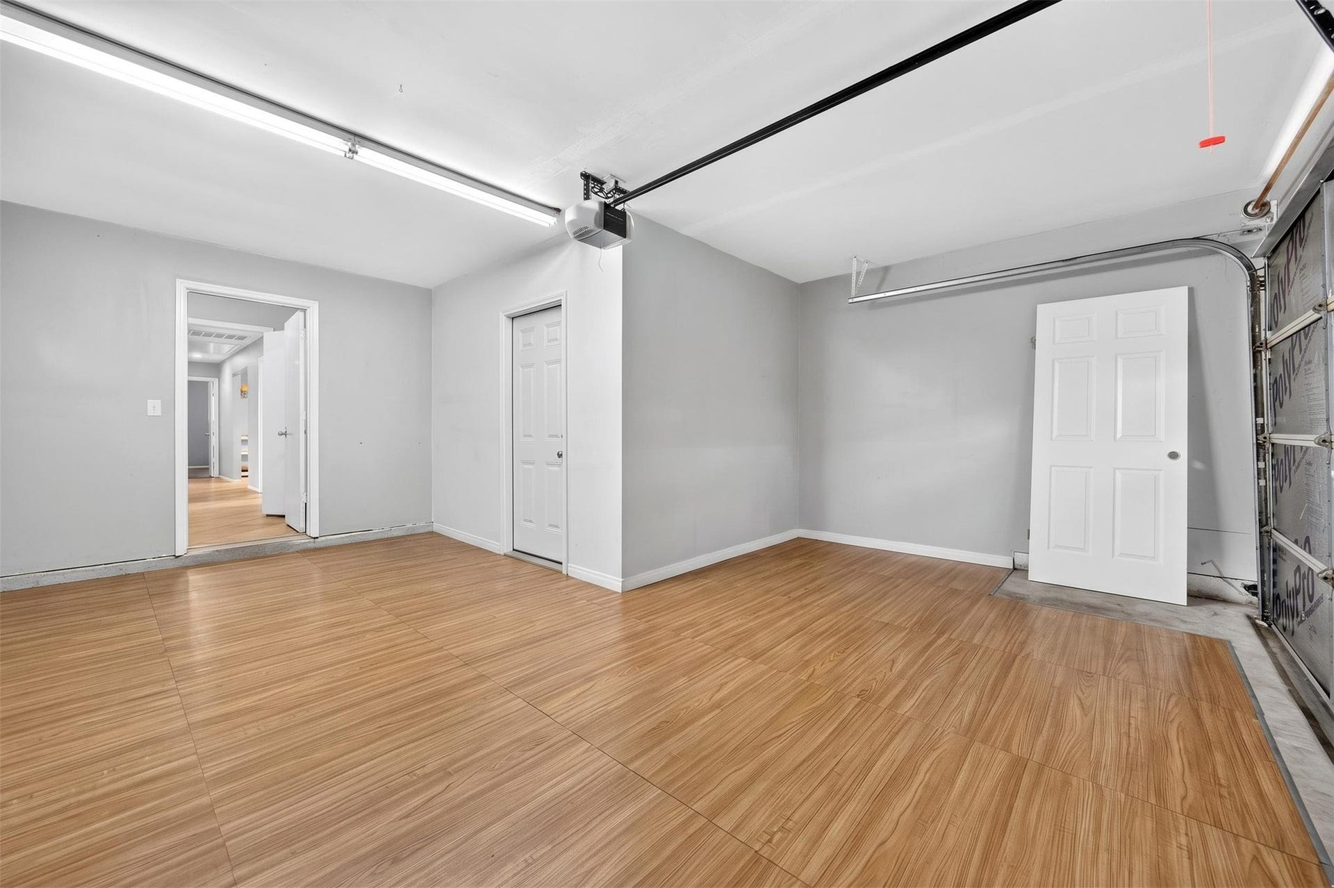 5743 Roehampton Court, Houston, TX 77084 5743 Roehampton Court, Houston, TX 77084