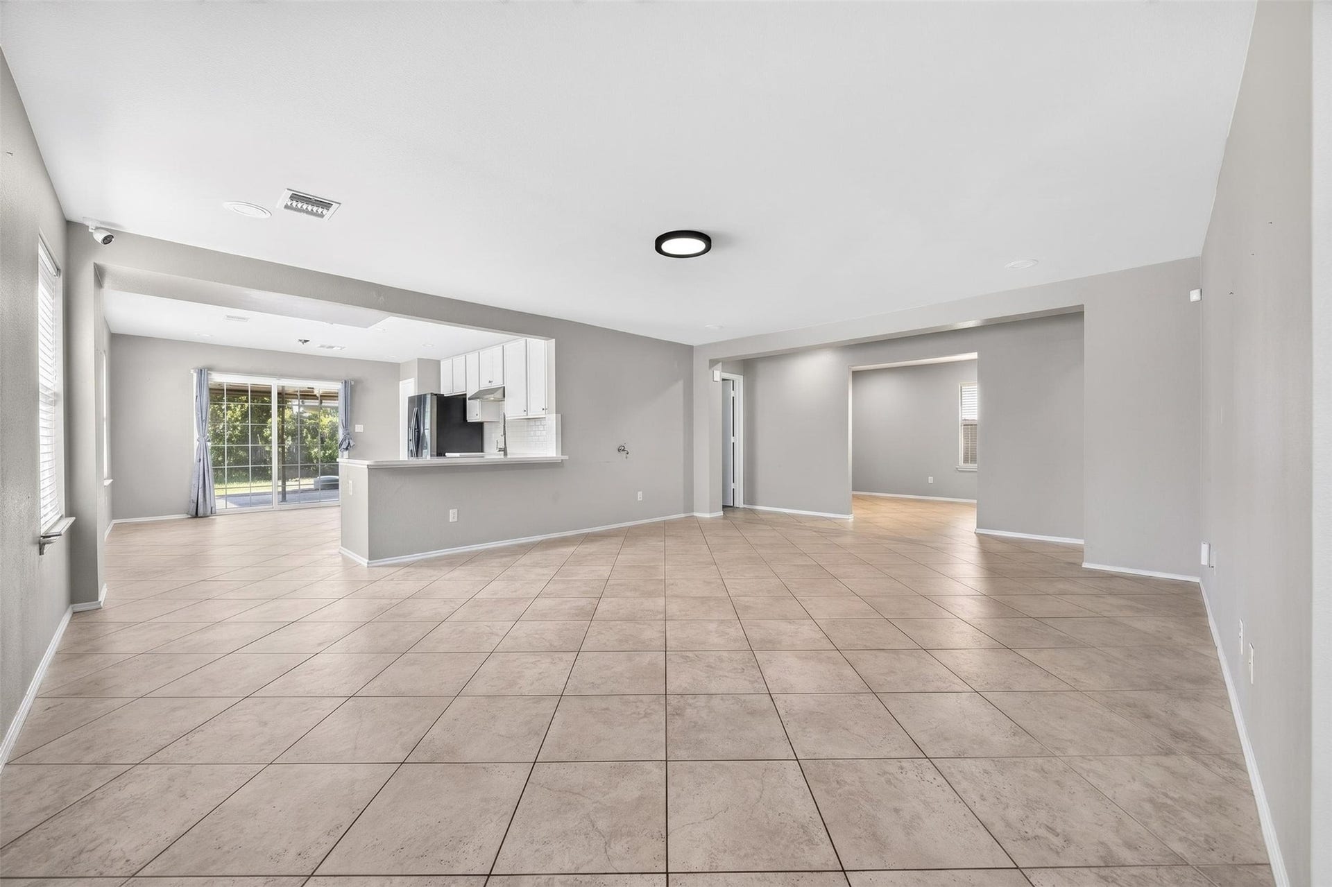 5743 Roehampton Court, Houston, TX 77084 5743 Roehampton Court, Houston, TX 77084