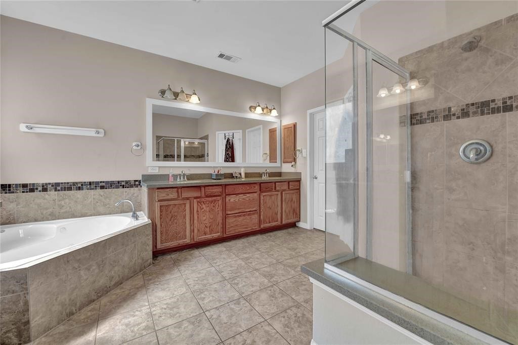 4511 Haviland Falls Drive, Humble, TX 77396 4511 Haviland Falls Drive, Humble, TX 77396