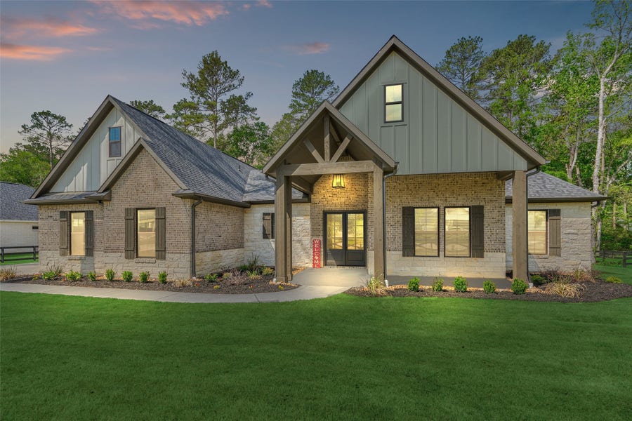 Property photo for 8319 Monarch Court, Montgomery, TX