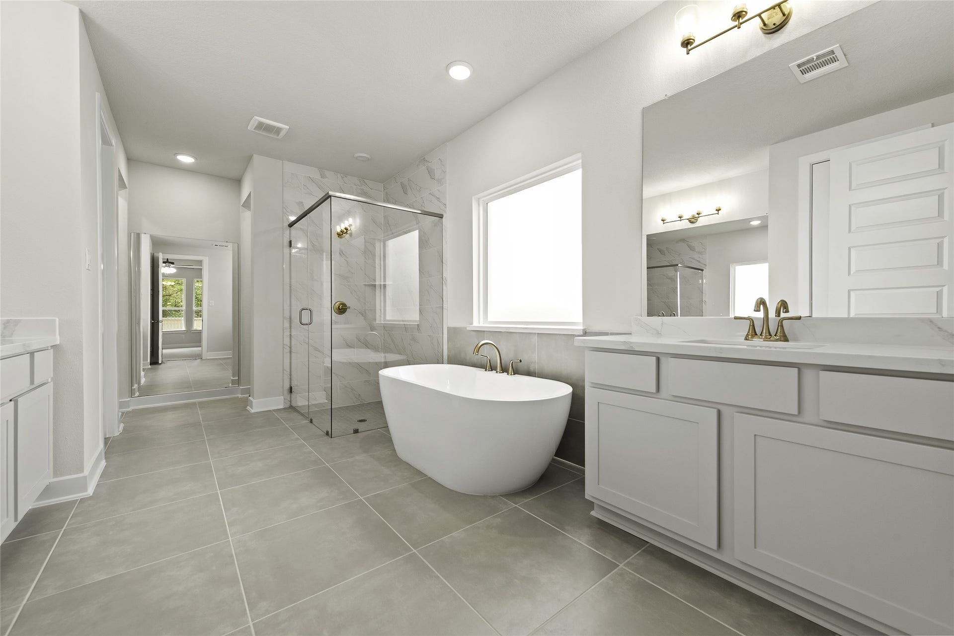 22202 Larkspir Gate Drive, Hockley, TX 77447 Representative image; features, selections and colors may vary.