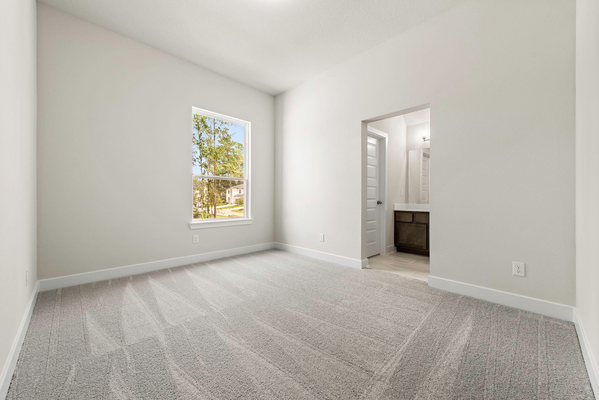 22202 Larkspir Gate Drive, Hockley, TX 77447 Representative image; features, selections and colors may vary.