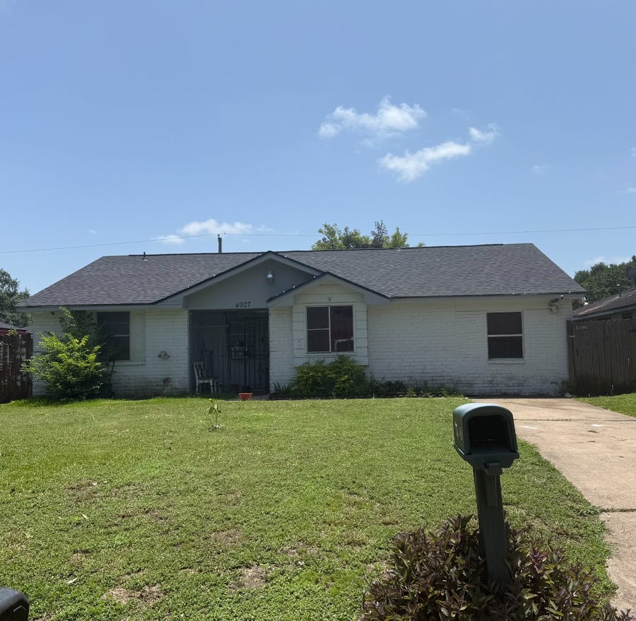 Property photo for 4927 Glenridge Lane, Houston, TX