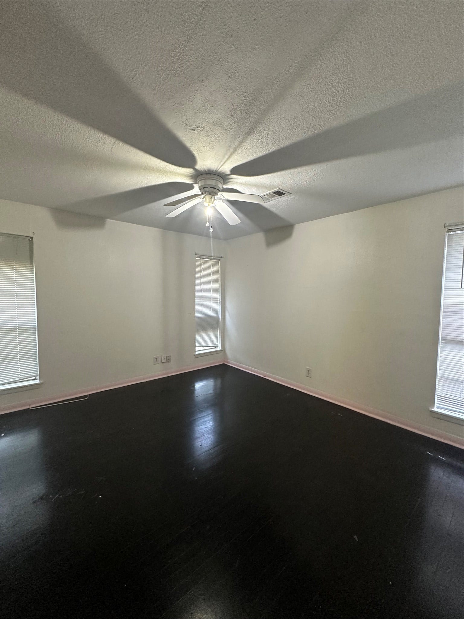 7731 Catalina Lane, Houston, TX 77075 7731 Catalina Lane, Houston, TX 77075