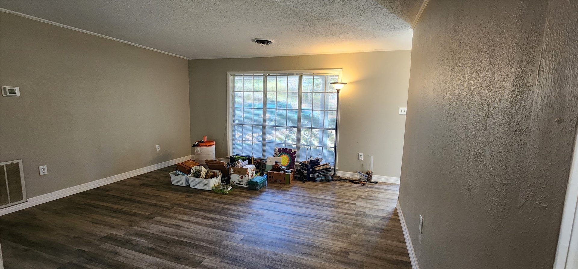 5312 Palm Drive, Dickinson, TX 77539 5312 Palm Drive, Dickinson, TX 77539