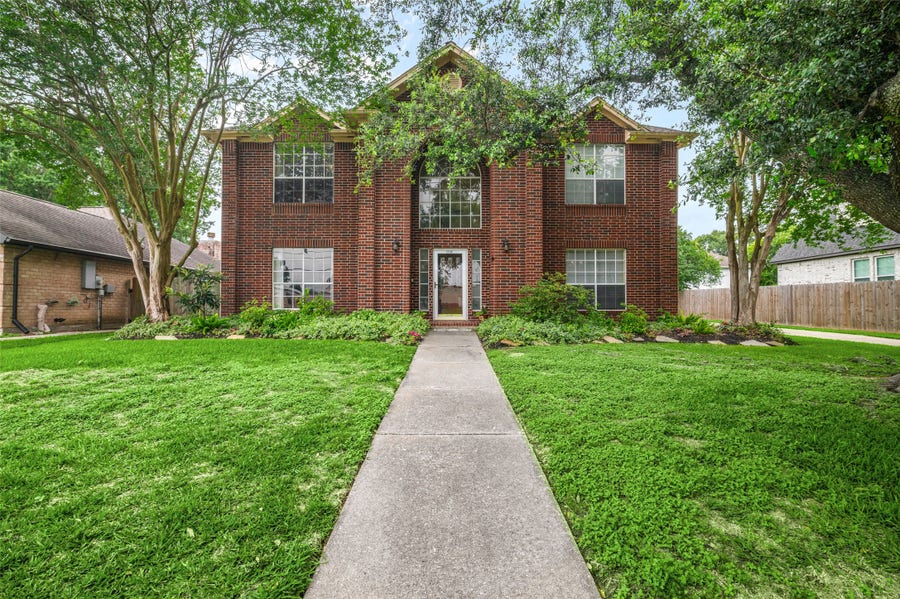 Property photo for 1735 Les Talley Drive, El Lago, TX