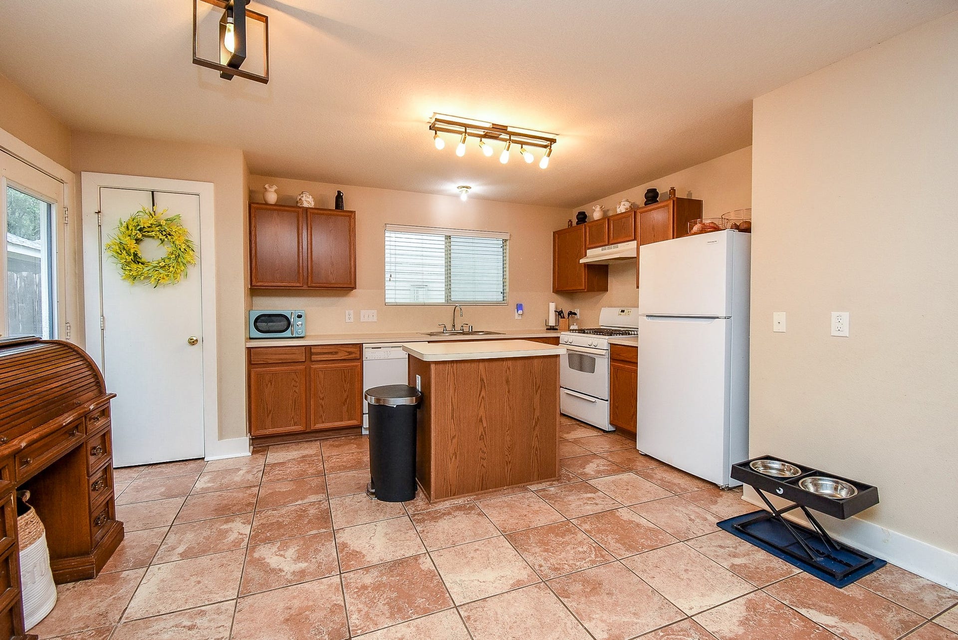 10735 Cobblecreek Way, Missouri City, TX 77459 10735 Cobblecreek Way, Missouri City, TX 77459