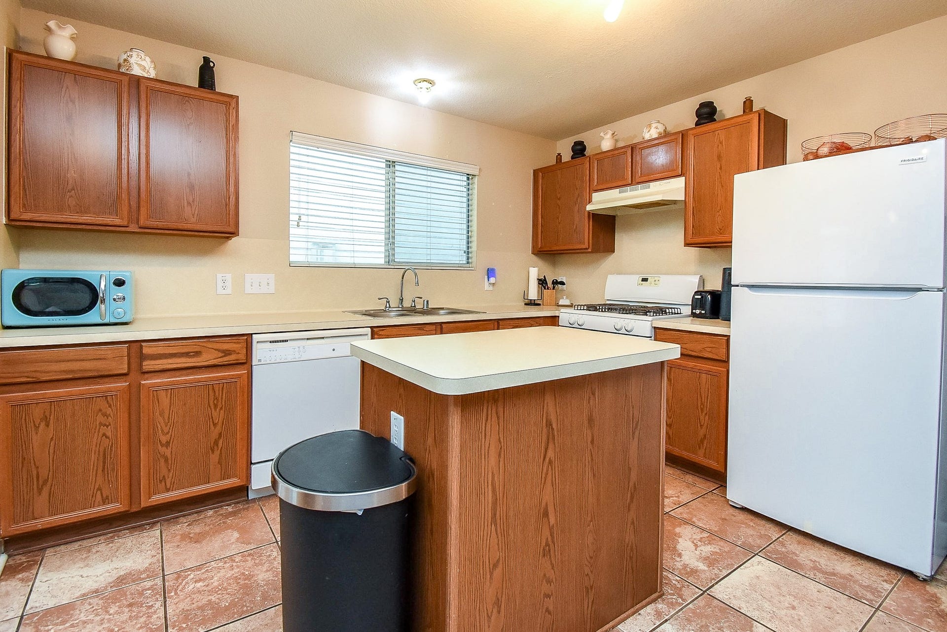 10735 Cobblecreek Way, Missouri City, TX 77459 10735 Cobblecreek Way, Missouri City, TX 77459