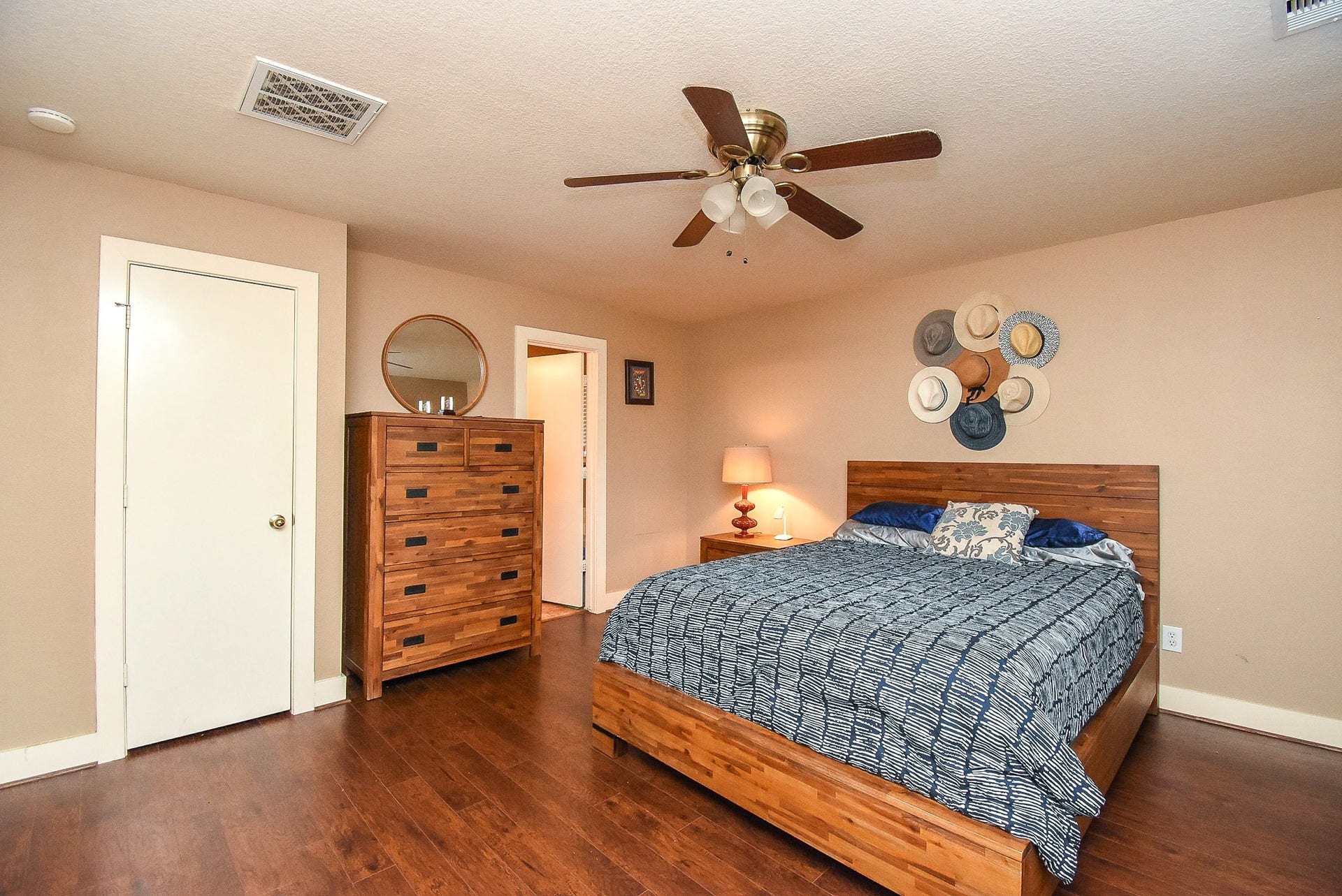 10735 Cobblecreek Way, Missouri City, TX 77459 10735 Cobblecreek Way, Missouri City, TX 77459