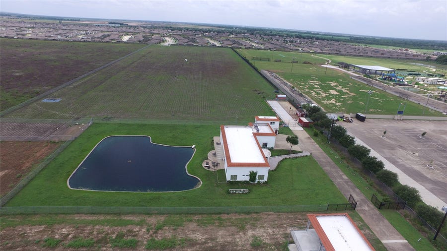 Property photo for 6602 Rohan Road, Richmond, TX